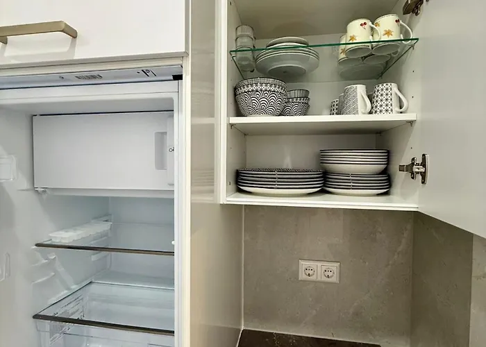 Stadtnah Und Ruhig Modernes Mit Klimaanlage 아파트